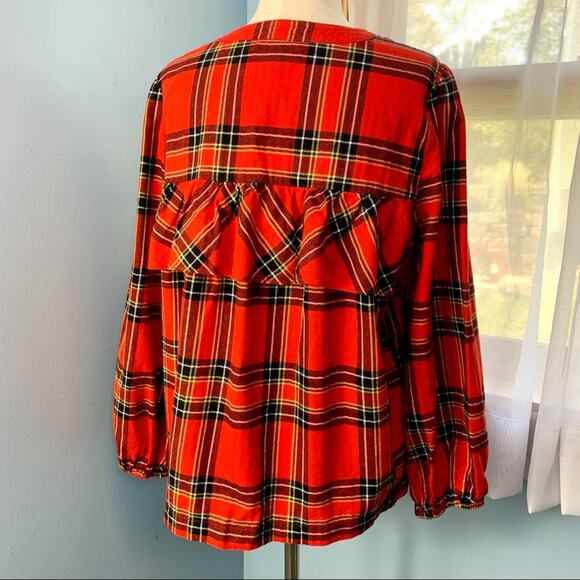 J. Crew Ruffle Popover Top in Festive Plaid Size Small - Picture 5 of 9